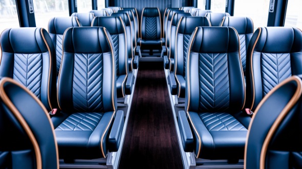 aurora 25 passenger minibus rental